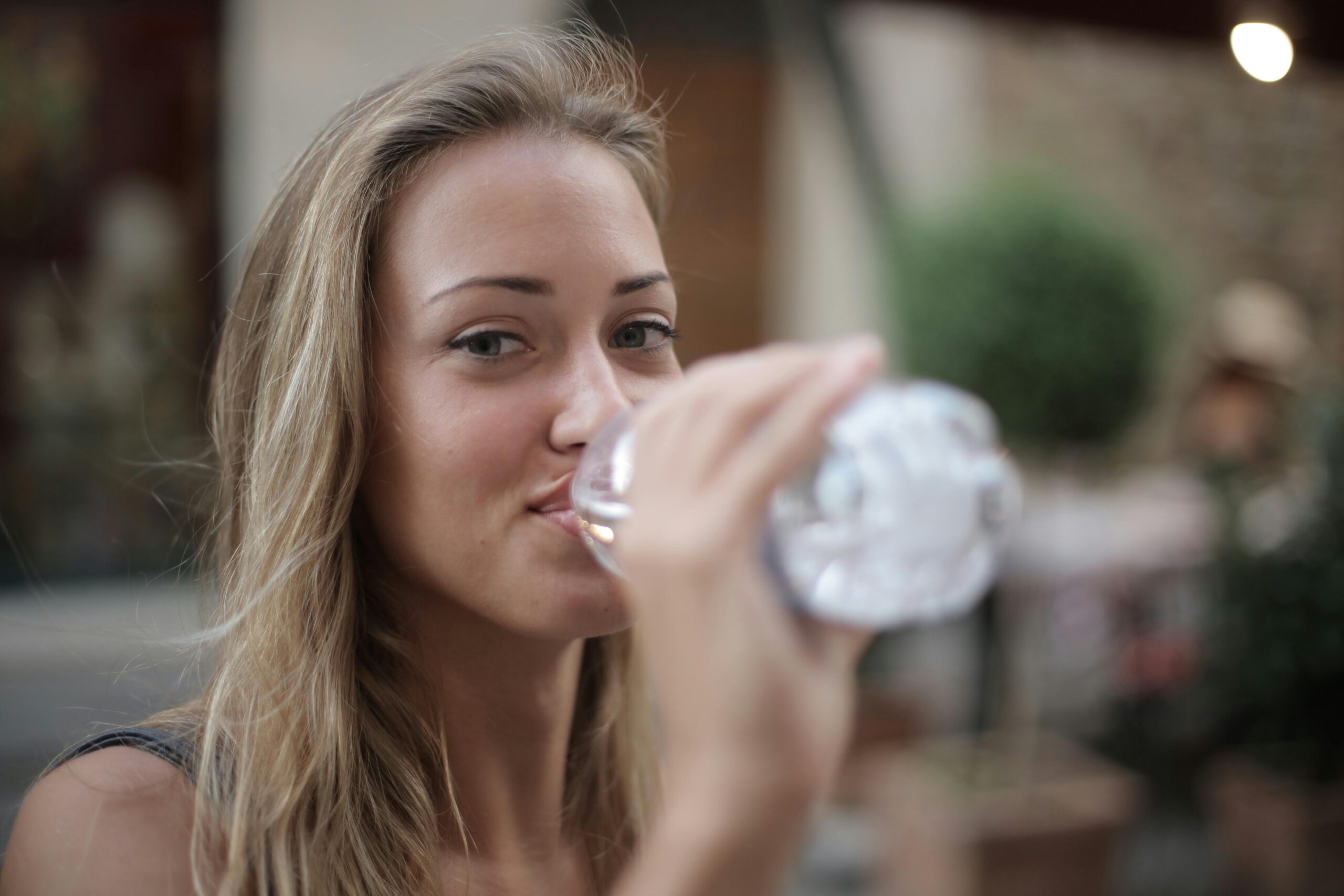 Hydration and Health: A Vital Strategy for Summer Wellness